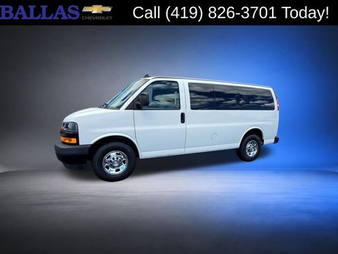 Certified 2019 Chevrolet Express 2500 LS w/ Driver Convenience Package RWD image 4