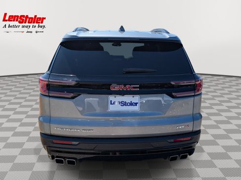 Used 2025 GMC Acadia AT4 AWD/4WD image 4