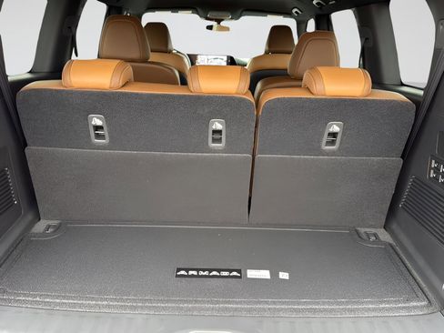 New 2026 Nissan Armada SL w/ Captain's Chari Seat Package AWD/4WD image 22