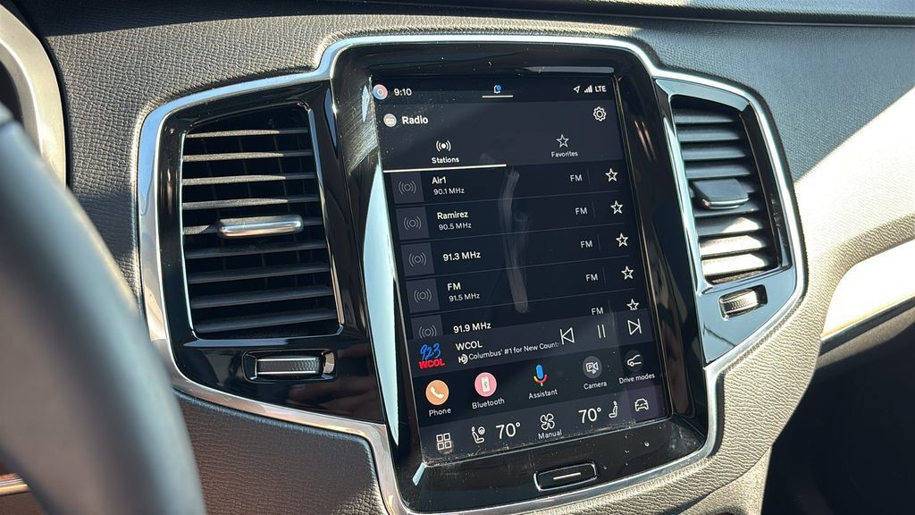Certified 2025 Volvo XC90 T8 Plus AWD/4WD image 20