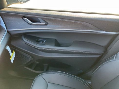 New 2025 Jeep Grand Cherokee L Limited image 20