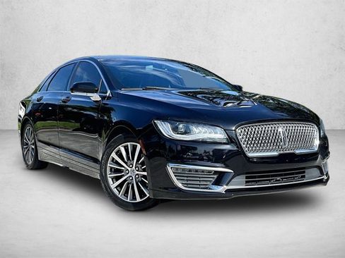 Used 2020 Lincoln MKZ FWD image 12