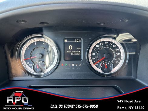Used 2018 RAM 1500 Express AWD/4WD image 19
