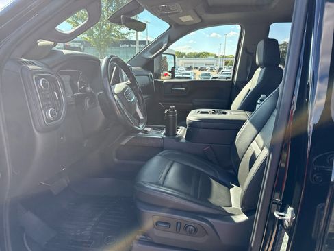 Used 2020 GMC Sierra 3500 Denali w/ Denali Ultimate Package AWD/4WD image 7