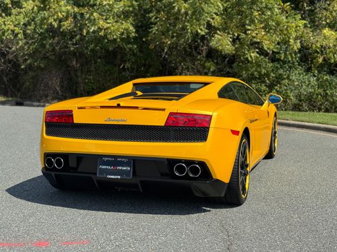 Used 2011 Lamborghini Gallardo LP 560-4 AWD/4WD image 11