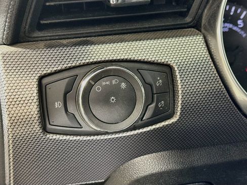 Used 2022 Ford Mustang GT w/ Black Accent Package RWD image 11