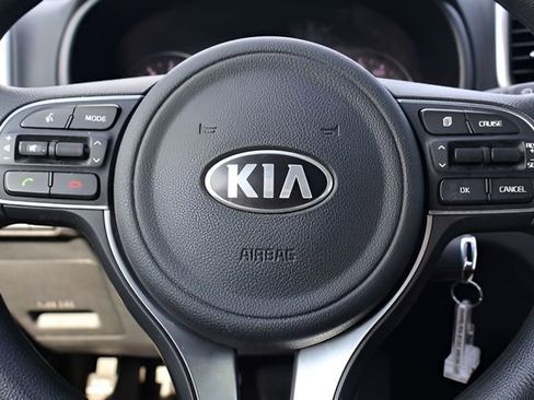 Used 2018 Kia Sportage LX w/ LX Popular Package AWD/4WD image 20