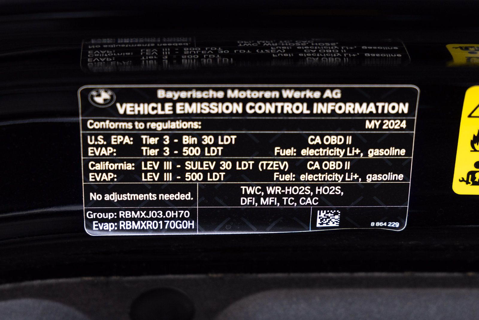 Certified 2024 BMW X5 xDrive50e w/ M Sport Package AWD/4WD image 33