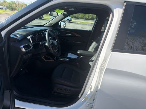 Used 2023 Chevrolet TrailBlazer ACTIV w/ Convenience Package AWD/4WD image 10