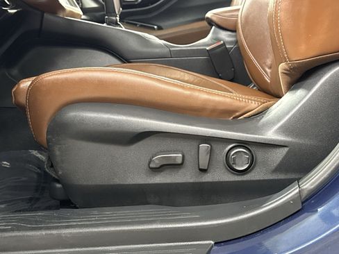 Used 2020 Subaru Outback Touring XT AWD/4WD image 26