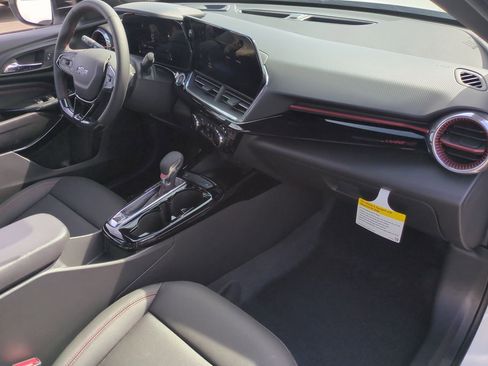 New 2026 Chevrolet Trax RS w/ Sunroof Package image 27