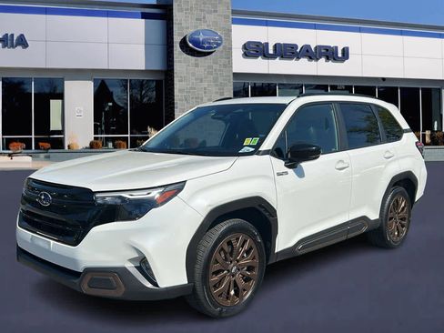 Certified 2025 Subaru Forester Sport w/ Popular Package AWD/4WD image 1