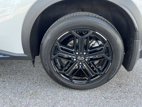 Certified 2026 INFINITI QX60 Sport w/ Dark Cargo Package AWD/4WD image 14