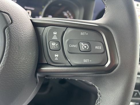 Used 2025 Jeep Wrangler Unlimited Sport S 4xe AWD/4WD image 20