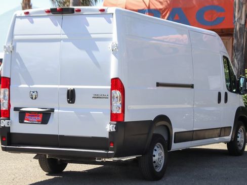 Used 2023 RAM ProMaster 3500 FWD image 10