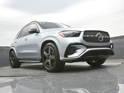 Used 2025 Mercedes-Benz GLE 450e 4MATIC image 47