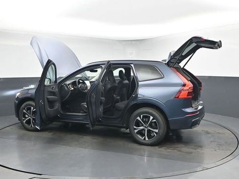 New 2026 Volvo XC60 B5 Core w/ Climate Package image 53