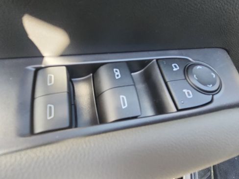 New 2026 Chevrolet Colorado ZR2 w/ Technology Package image 60