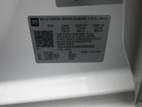 Used 2024 Chevrolet Silverado 1500 LT Trail Boss w/ Protection Package image 15