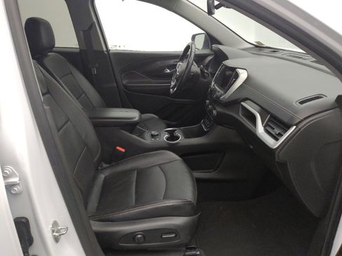 Used 2020 GMC Terrain SLT w/ Preferred Package image 21