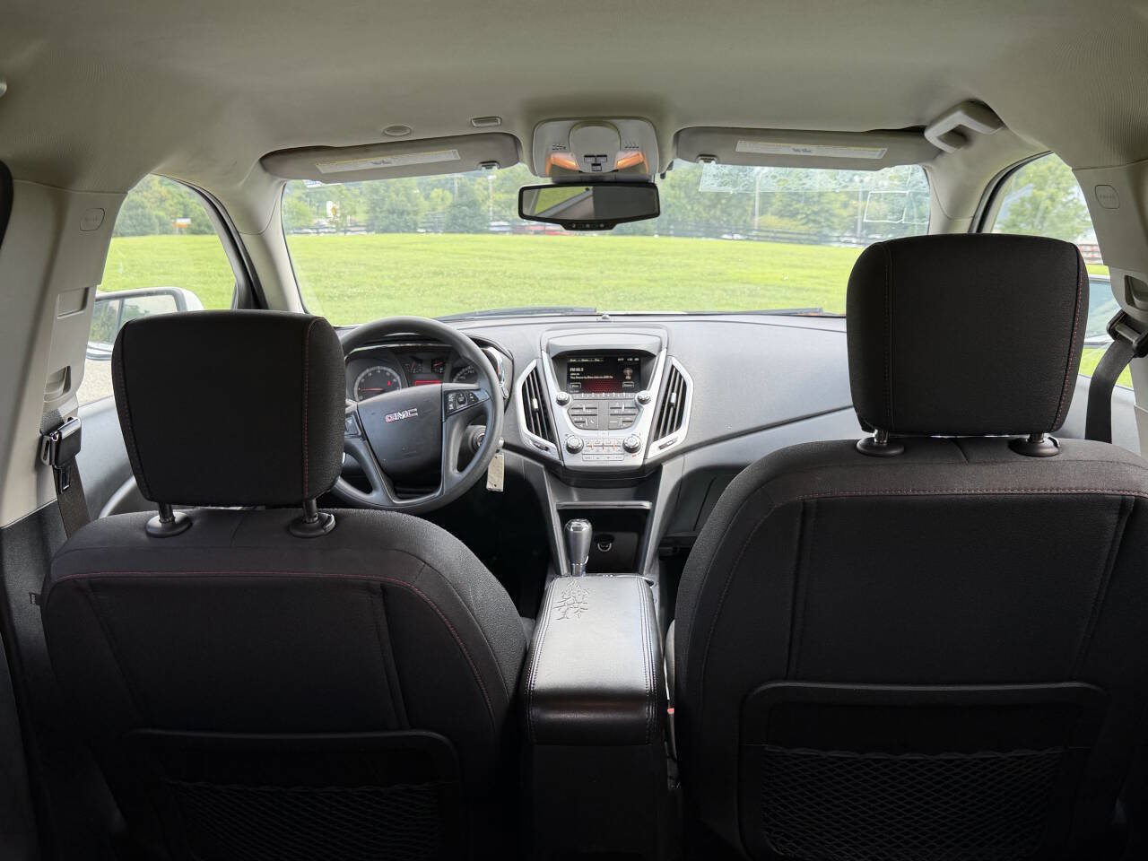 Used 2017 GMC Terrain SLE AWD/4WD image 28