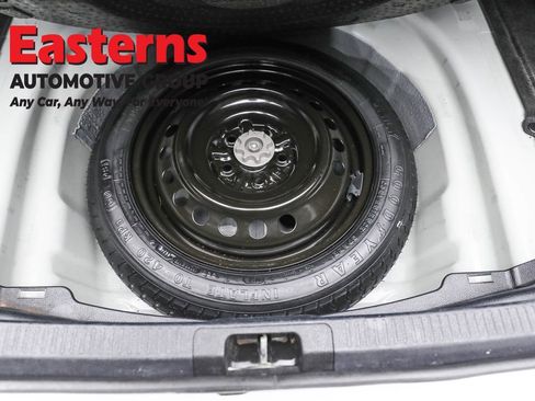 Used 2024 Toyota Camry SE image 21