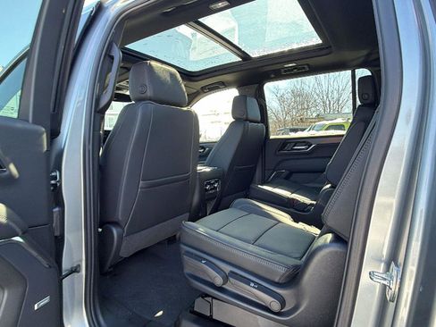 New 2025 GMC Yukon XL Denali w/ Sun & Power Step Package image 35