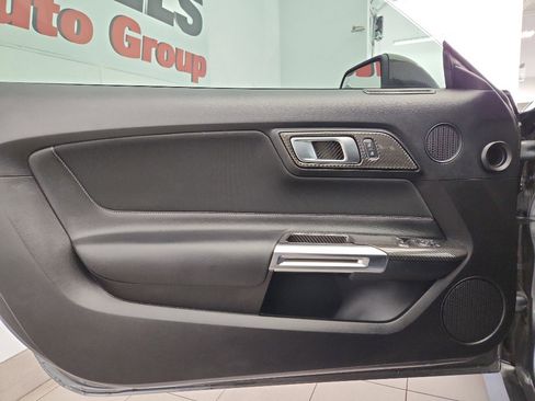 Used 2021 Ford Mustang GT w/ Equipment Group 301A image 8