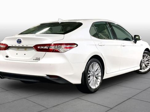 Used 2019 Toyota Camry XLE w/ Driver Assist Package FWD image 13
