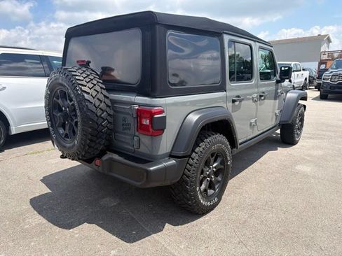Used 2023 Jeep Wrangler Unlimited Sport AWD/4WD image 6