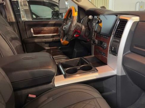 Used 2011 RAM 2500 Laramie AWD/4WD image 5