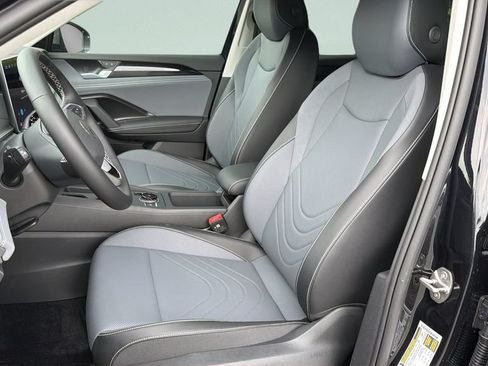 New 2026 Volkswagen Tiguan SE FWD image 26
