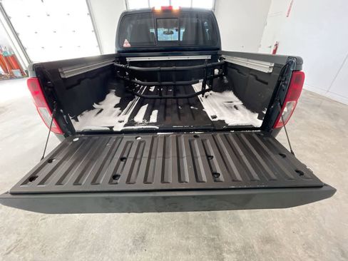 Used 2017 Nissan Frontier SV w/ SV Value Truck Package image 22