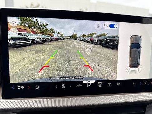 New 2026 Ford Explorer Active w/ Active Comfort Package image 7