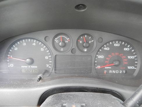 Used 2009 Ford Ranger XLT RWD image 2