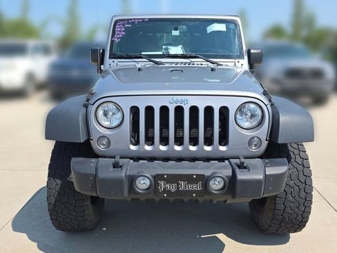 Used 2015 Jeep Wrangler Unlimited Sport w/ Quick Order Package 24S AWD/4WD image 8