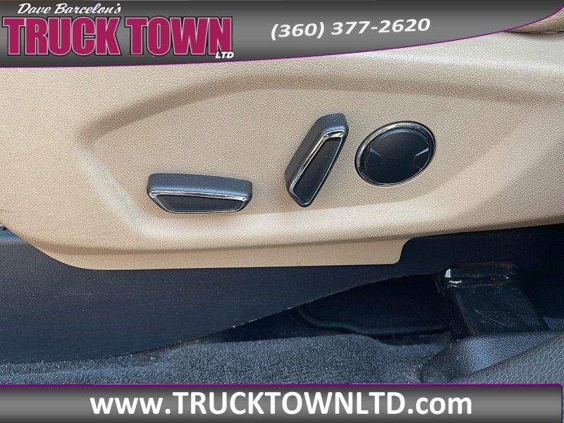 Used 2017 Ford Explorer Limited AWD/4WD image 39