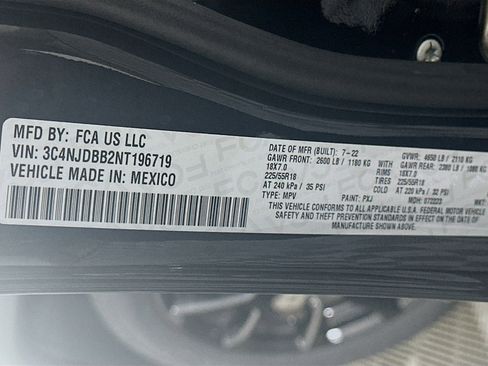 Used 2022 Jeep Compass Altitude image 12