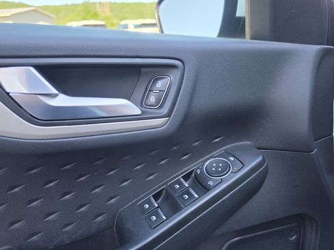 Used 2020 Ford Escape SE AWD/4WD image 17