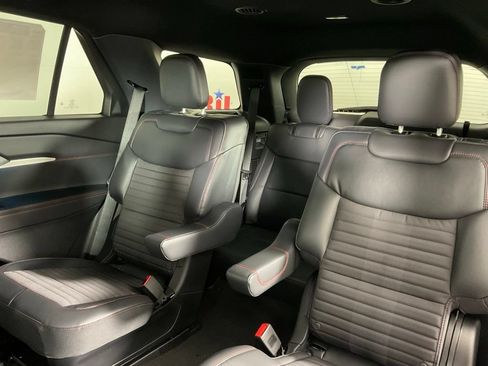 New 2026 Ford Explorer ST-Line w/ ST-Line Street Pack RWD image 16
