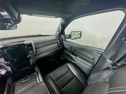 Used 2019 RAM 1500 Limited image 11