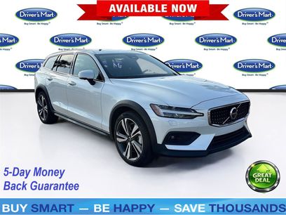 Used 2025 Volvo V60 B5 Cross Country Plus