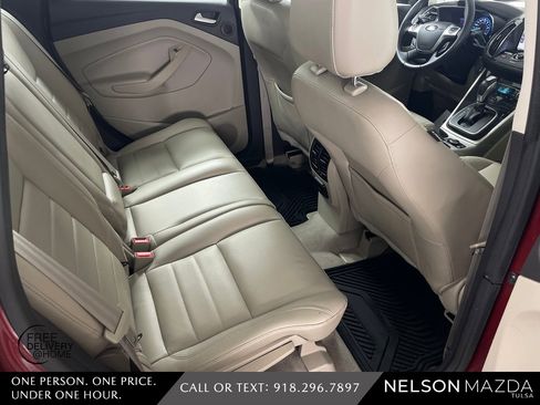 Used 2013 Ford C-MAX SEL image 40