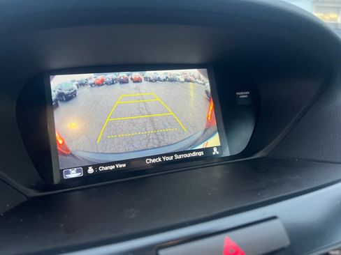 Used 2015 Acura TLX w/ Technology Package image 32