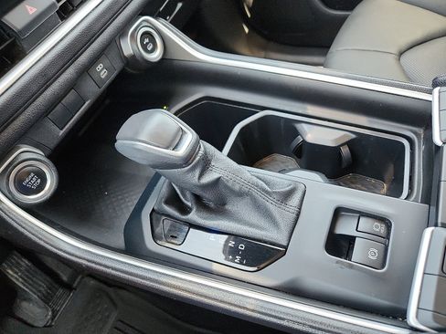 Used 2024 Toyota Grand Highlander FWD image 20