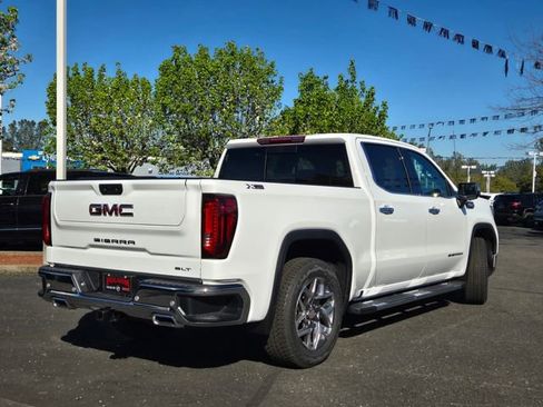 New 2026 GMC Sierra 1500 SLT w/ SLT Premium Plus Package image 4