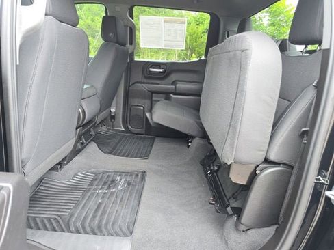 Used 2021 Chevrolet Silverado 1500 Custom w/ Safety Confidence Package AWD/4WD image 27