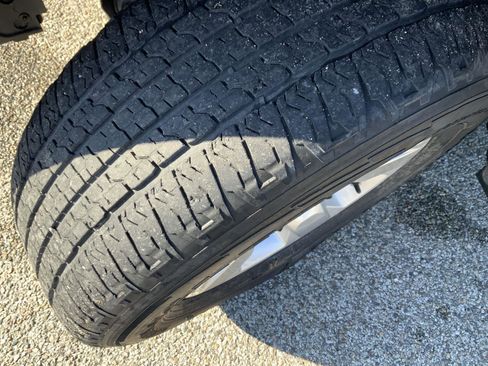 Used 2021 RAM 1500 Big Horn image 18