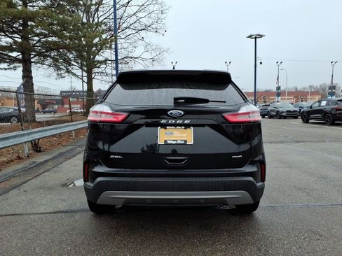 Certified 2024 Ford Edge SEL w/ Convenience Package AWD/4WD image 7