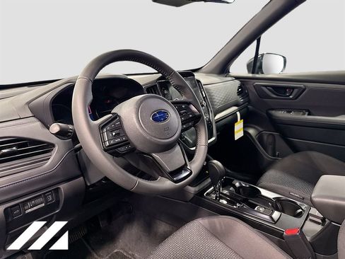 Used 2026 Subaru Forester Premium AWD/4WD image 9
